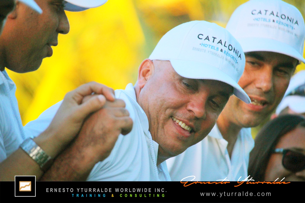 Excelencia en el Servicio al Cliente, talleres para desarrollar un servicio de excelencia | Ernesto Yturralde Worldwide Inc.